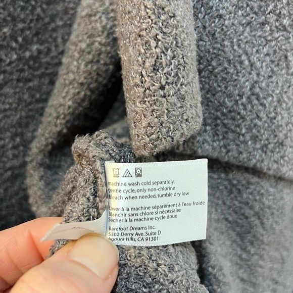 Barefoot Dreams Bamboo Chic Lite Knit Calypso Wrap S/M Taupe Cozy Grandma Cabin - Picture 9 of 9